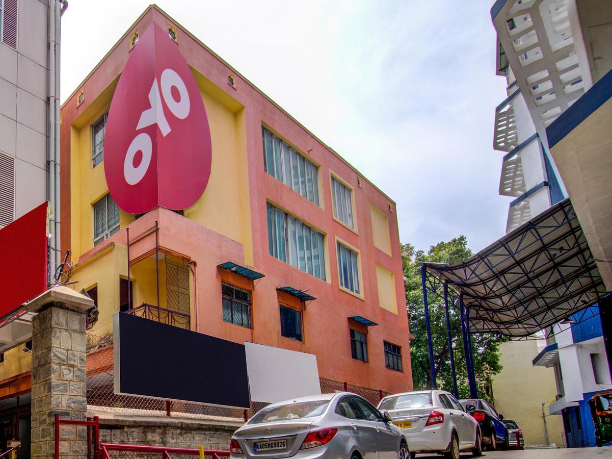Hotel Golden Gates Bangalore Exterior foto