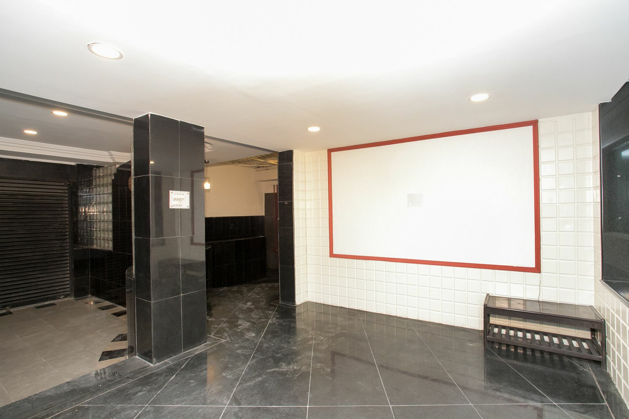 Hotel Golden Gates Bangalore Exterior foto